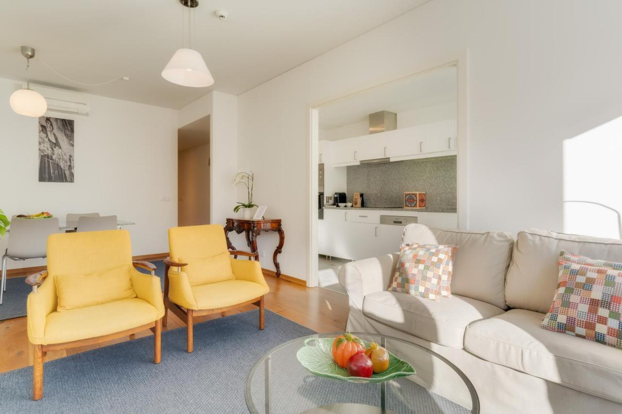 Casa Da Praca Apartments - By Casas Na Ilha 푼샬 외부 사진