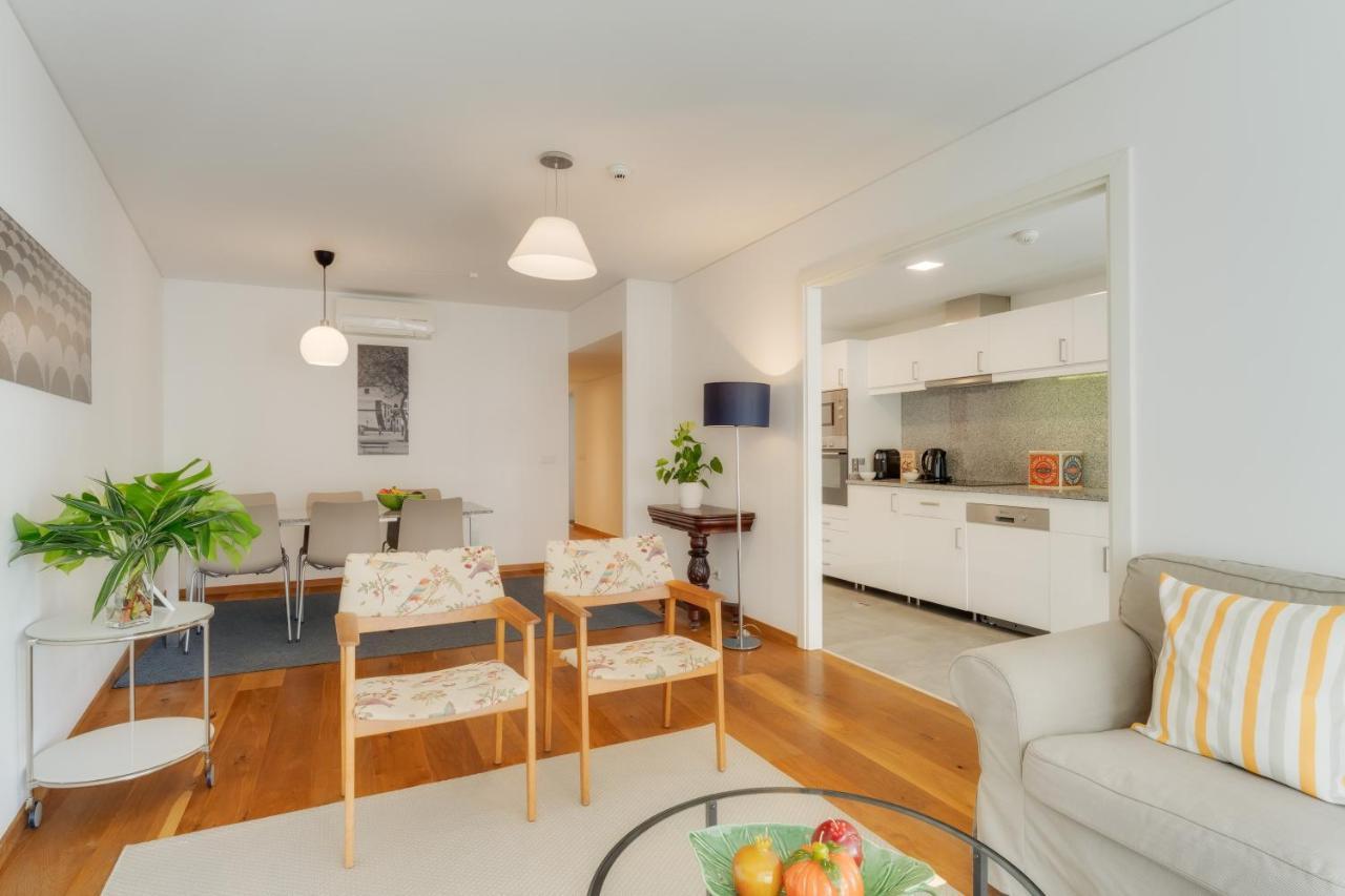 Casa Da Praca Apartments - By Casas Na Ilha 푼샬 외부 사진